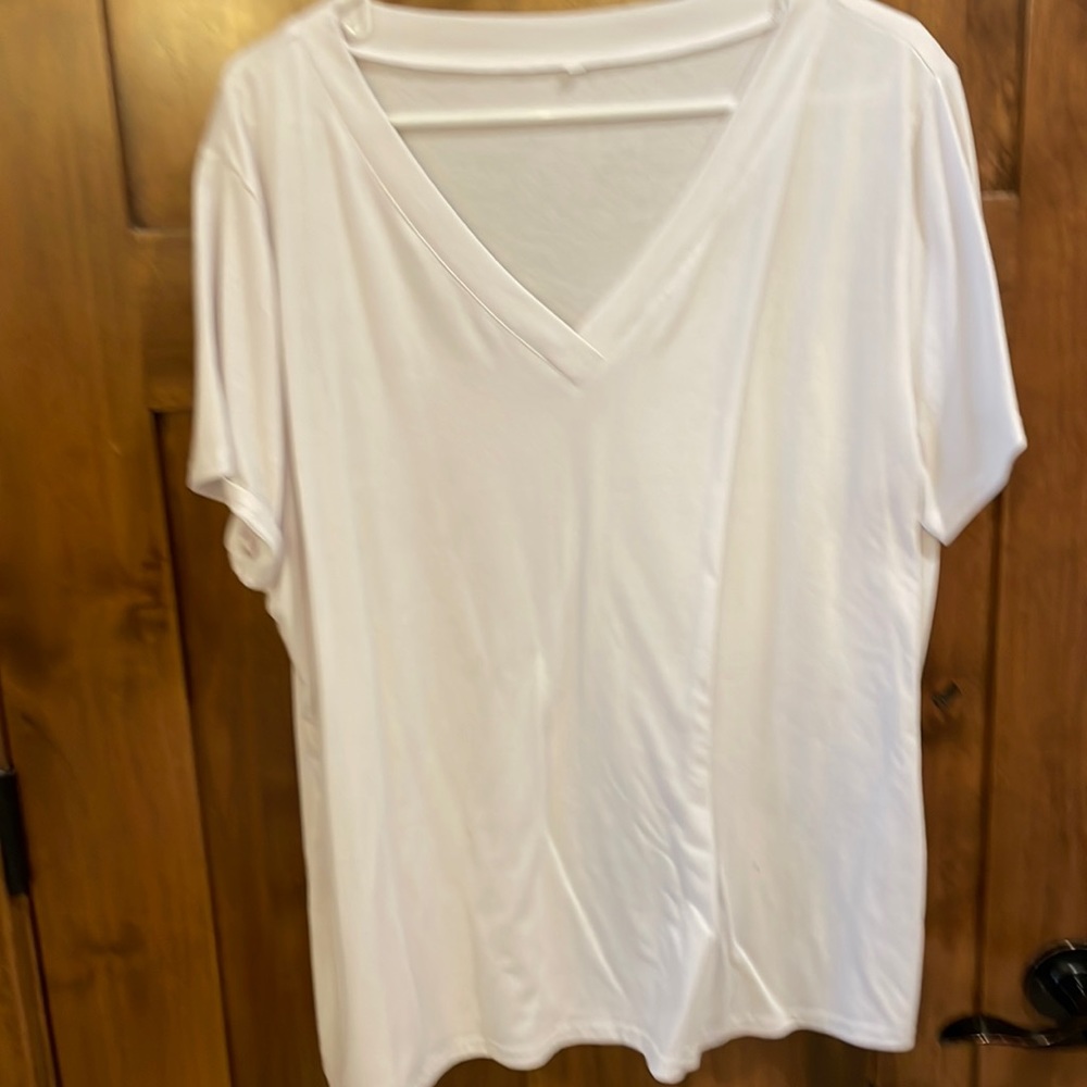 V neck tee shirt